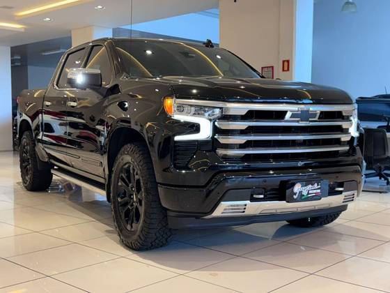 CHEVROLET SILVERADO 5.3 V8 GASOLINA 1500 HIGH COUNTRY 4X4 AUTOMÁTICO